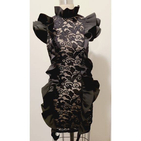 New Fashion Nova Ruffle Mini Dress - Picture 4 of 8